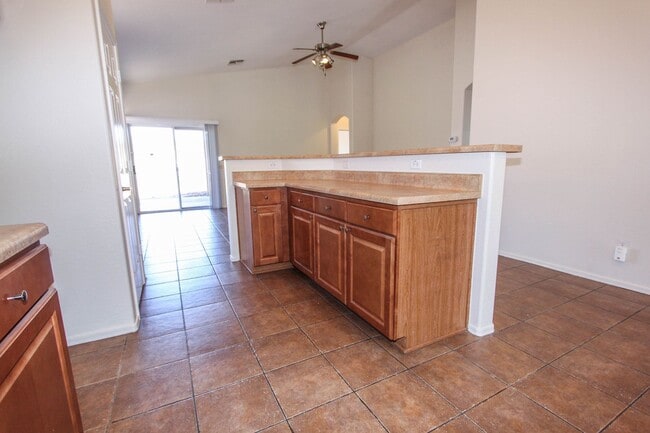 Building Photo - 3 bed 2 bath Pronghorn Ranch Home