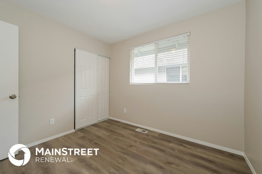 Building Photo - 16830 Marmount St SE