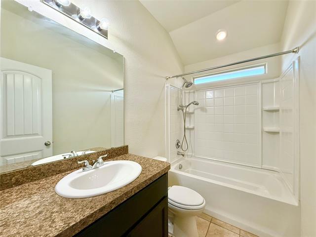 Building Photo - 240 Crowfoot Dr