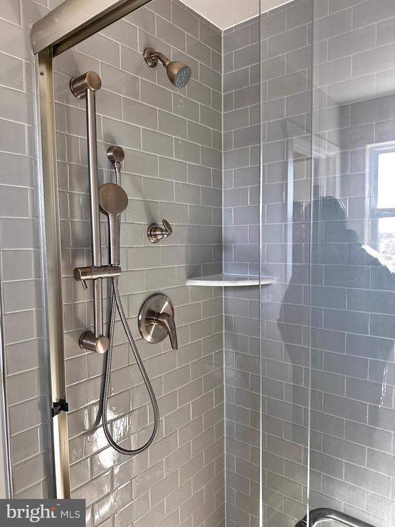 Building Photo - 30 Trotting Rd