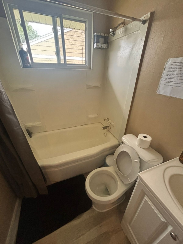 Building Photo - 240 W Ann Arbor Ave