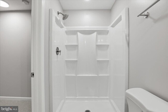 Building Photo - 504 Autumn Wind Way