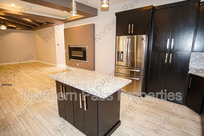 Building Photo - 12567 Barbaro Wy