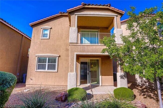 Building Photo - Southwest Three Bedroom Home!!!