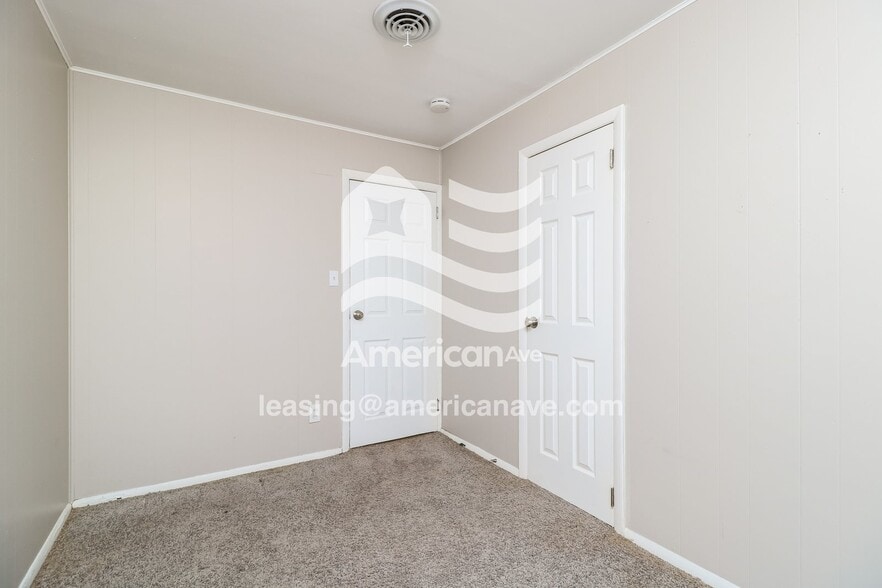 Building Photo - 1908 Joy Ave