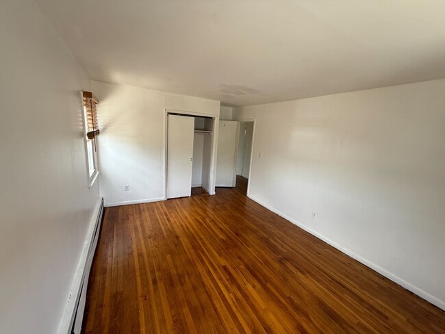 Building Photo - 72 Edgewood Ave