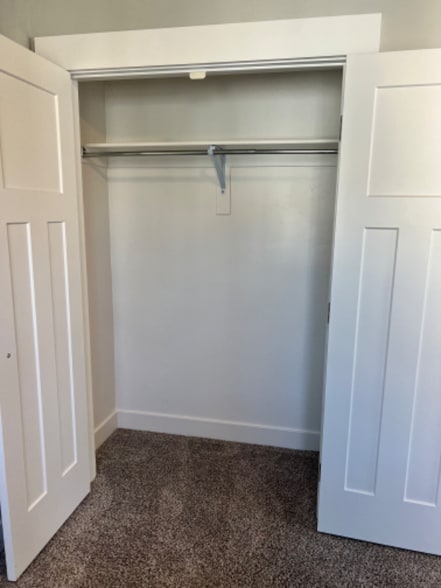 Building Photo - 465 N 30