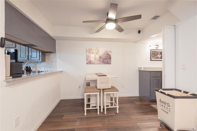 Building Photo - 843 Dublin Dr