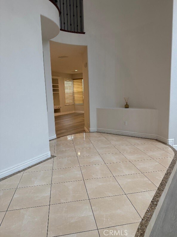 Building Photo - 27761 Daisyfield Dr