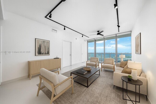 Building Photo - 888 Biscayne Blvd