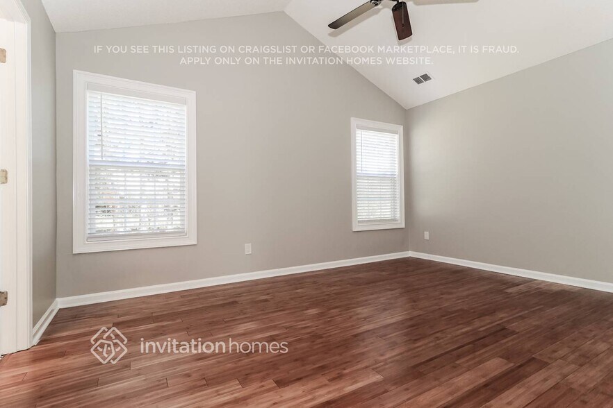 Building Photo - 4804 Shallow Farm Dr NE