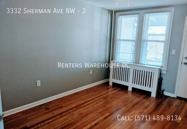 Building Photo - Updated 1BR+Den w/ private patio in heart ...