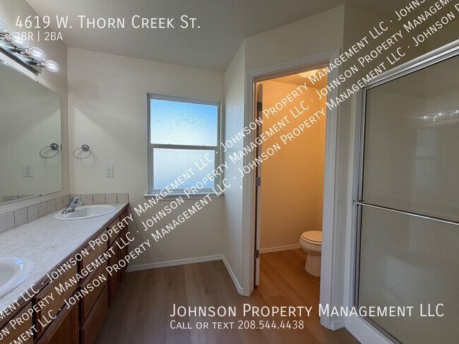 Building Photo - 4619 W Thorn Creek St