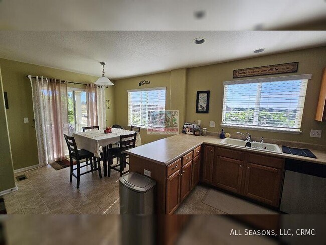 Building Photo - 4605 Vireos View