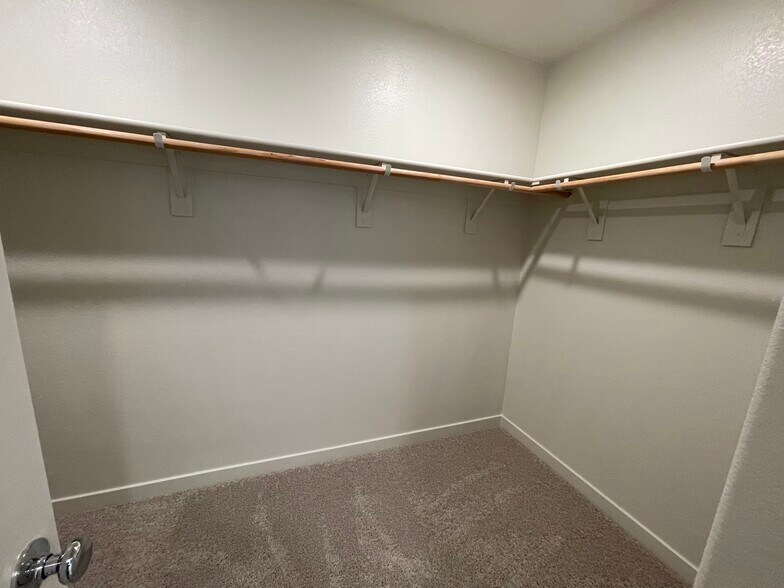Master Bath Closet 2 - 677 Barrett Lake Rd