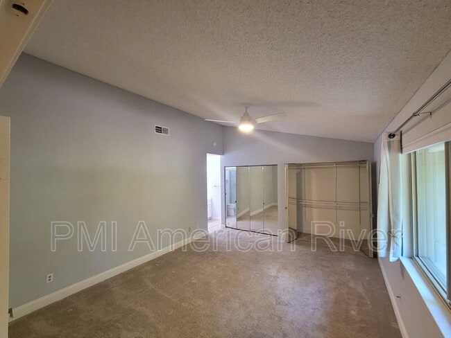 Building Photo - 6517 El Cabo Ct