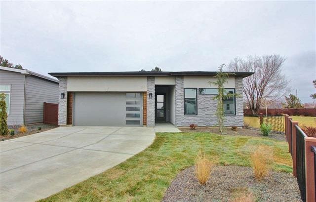 Primary Photo - 3819 W Crossley Dr