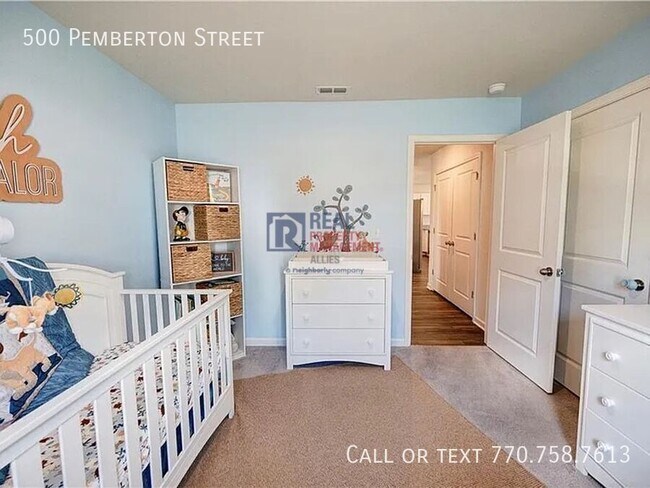 Building Photo - 500 Pemberton St