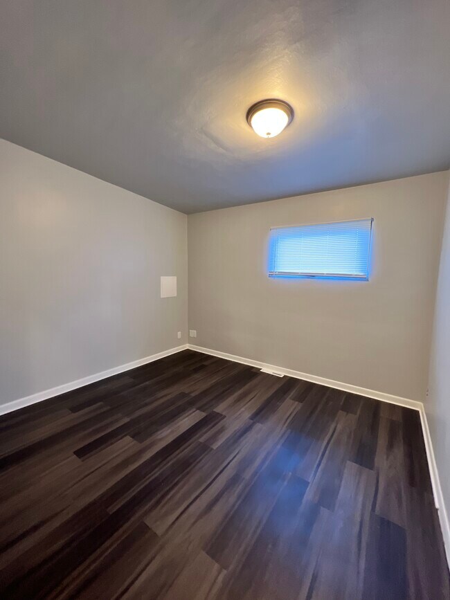 Bedroom 2 - 2605 Cedar St