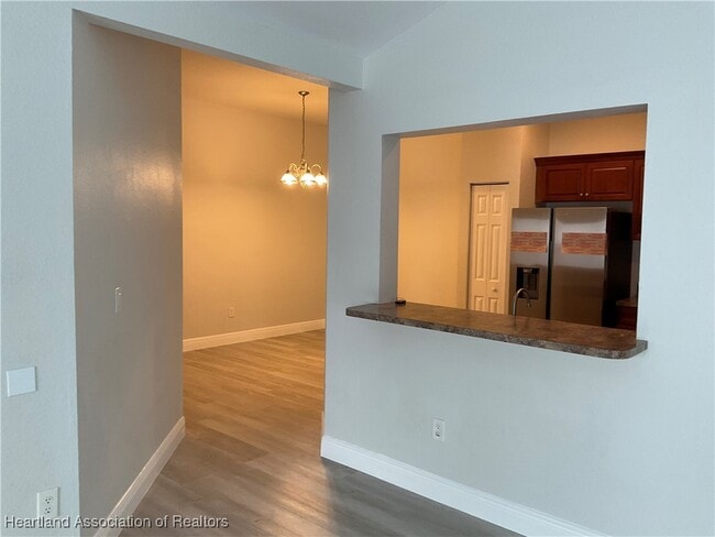 Building Photo - 3714 Peugeot St