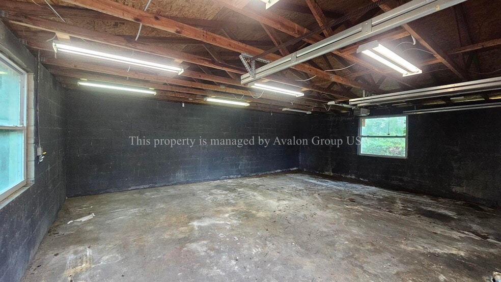 Building Photo - 7234 Eudine Dr S