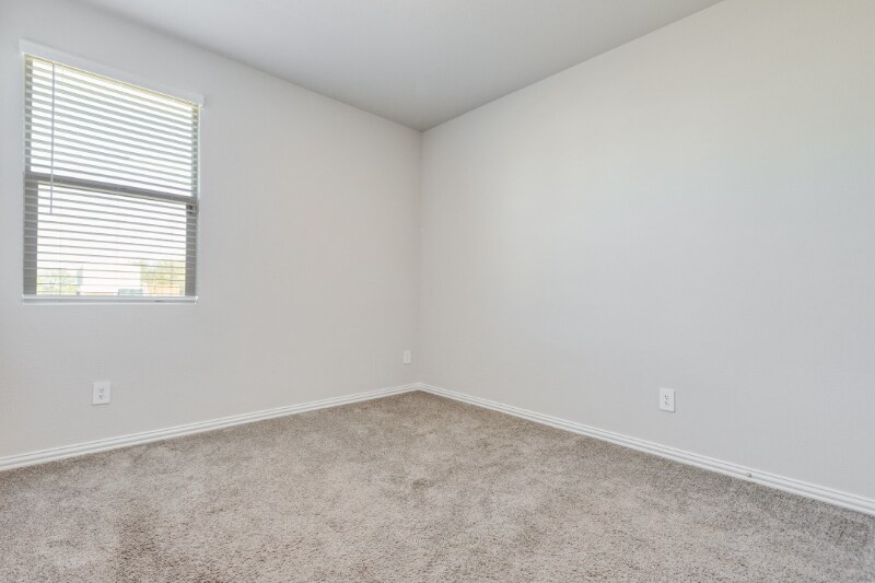 Building Photo - 4005 Turpin Dr