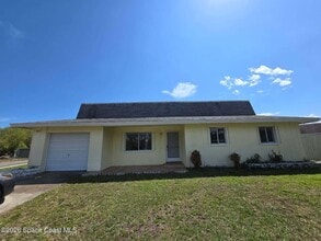 Building Photo - 417 Via Palermo Ct