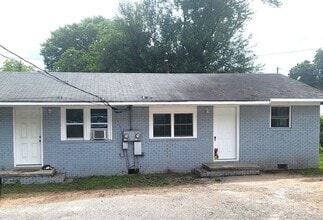 Building Photo - Two Bedroom Duplex apt for Rent: Two Weeks...