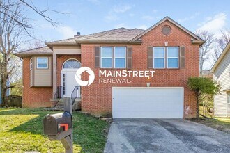 Building Photo - 4 Bedroom Pet-Friendly Home in Antioch, TN with Main Street Renewal