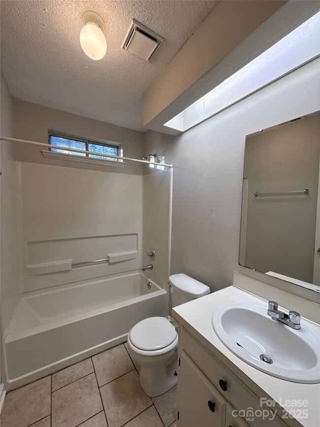 Building Photo - 7426 Barn Stone Dr