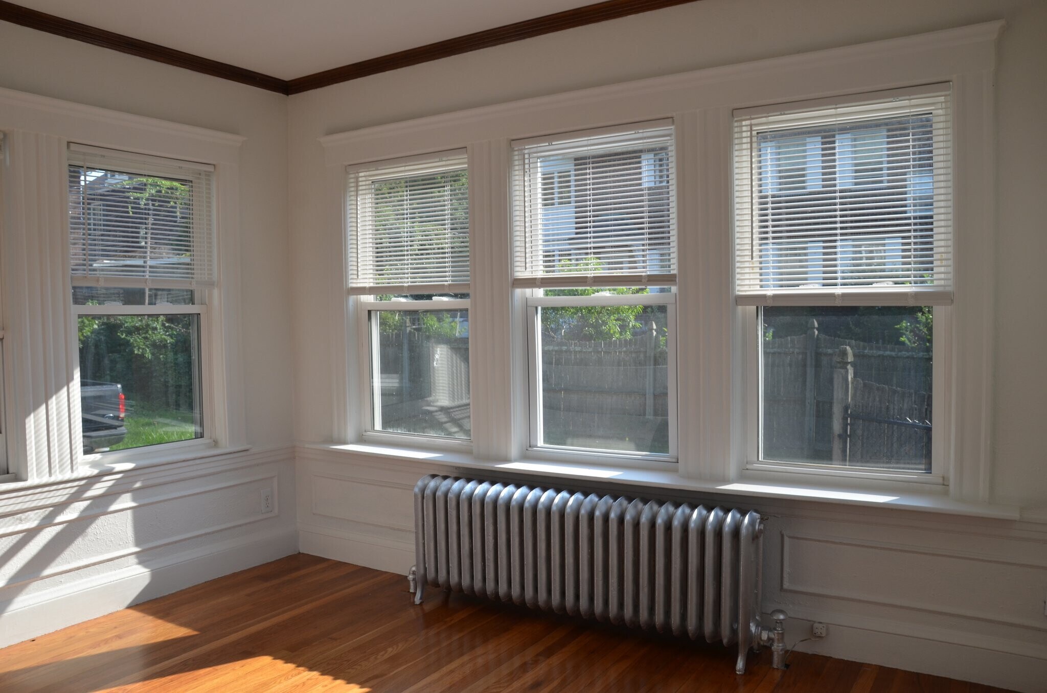 Building Photo - 16 Pierpont Rd