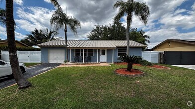 Building Photo - 14799 SW 71st Ln