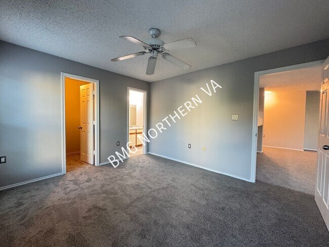 Building Photo - 21026 Timber Ridge Terrace