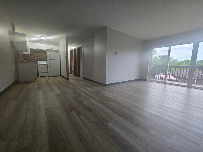 Building Photo - The Novo Apartments