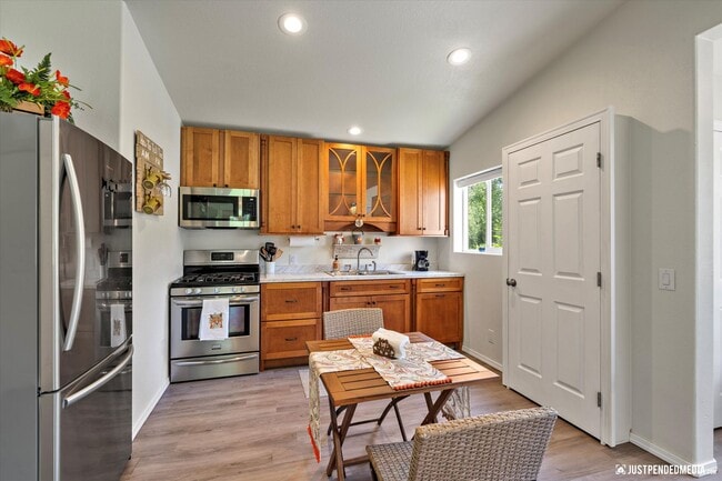 Building Photo - 4005 Patrick Cir