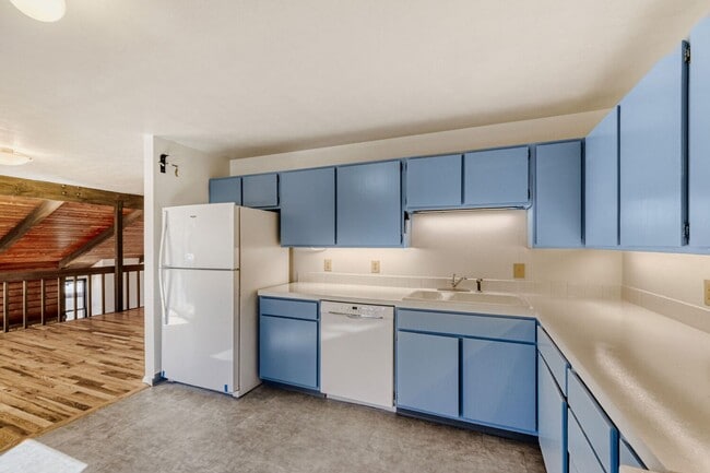 Building Photo - Incredible Shanahan Ridge Home with Flatiron Views