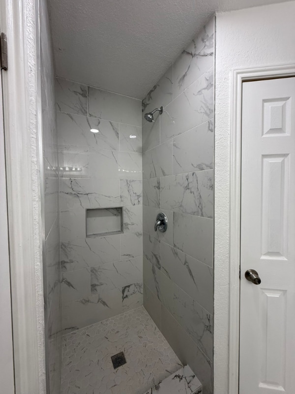 Building Photo - 7230 Grassy Trail