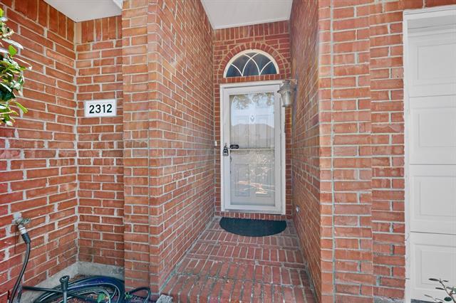 Building Photo - 2312 London Dr