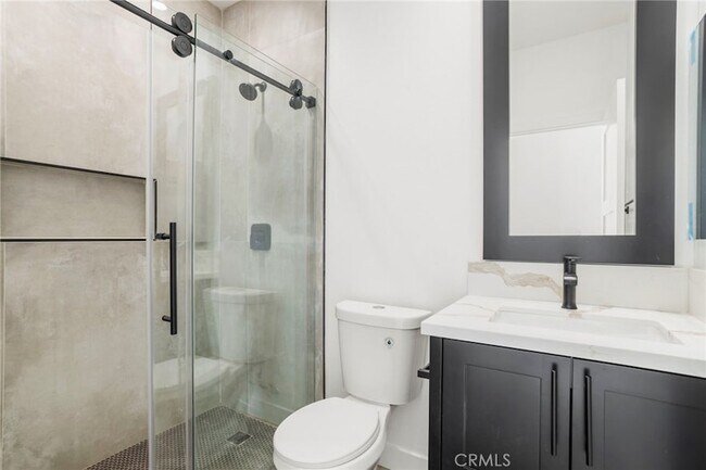 Building Photo - 3460 Stonehill Ave