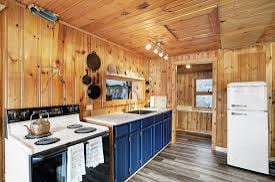 Building Photo - 5082 Evergreen Ln