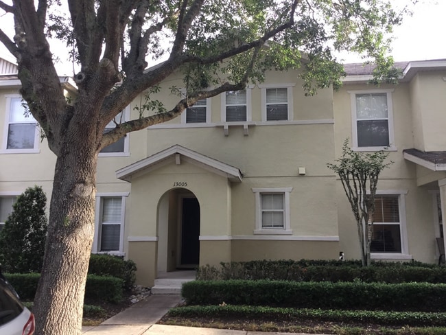 Building Photo - Avalon Park Spacious two story townhome