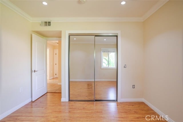 Building Photo - 6300 La Reina Dr