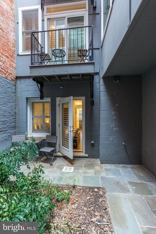 Building Photo - 1448 Harvard St NW