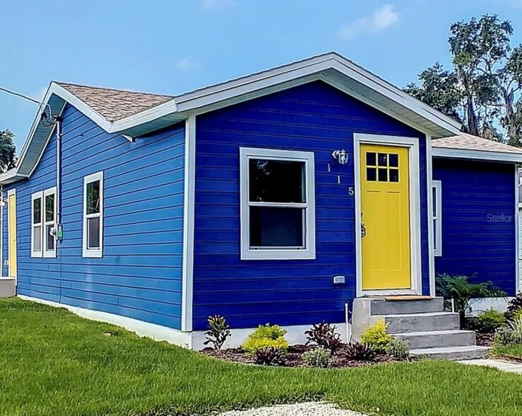 Building Photo - 115 W Redding St