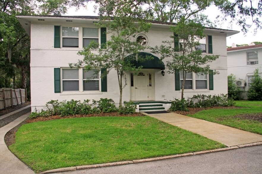 Building Photo - 1627 Larue Ave