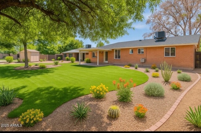Primary Photo - 5014 W Gardenia Ave