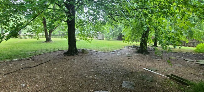 Building Photo - 5049 Babbitt Rd