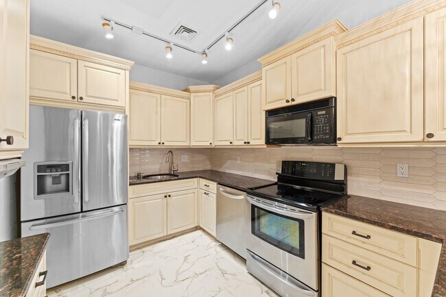 Building Photo - 75 LIBERTY Ave