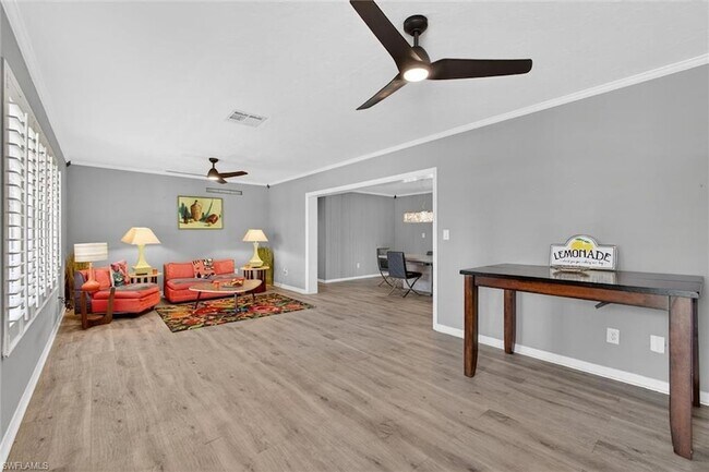 Building Photo - 1420 Maravilla Ave