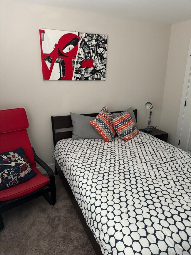 Building Photo - Mebane townhouse